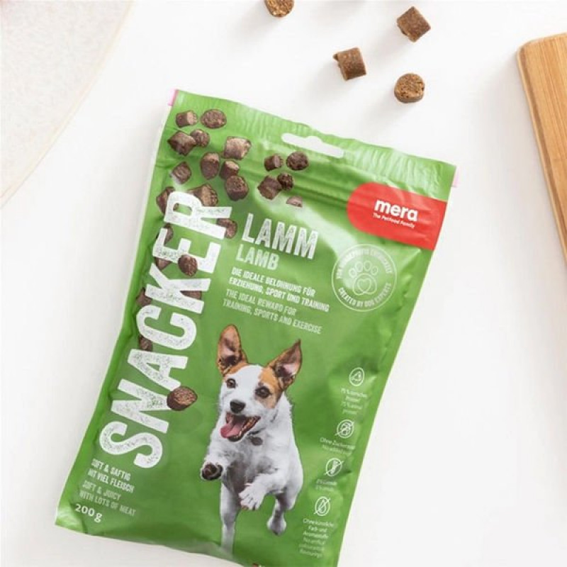Mera Snacker 200 Gr Kuzu Etli Yumuşak Köpek Ödülü Maması 